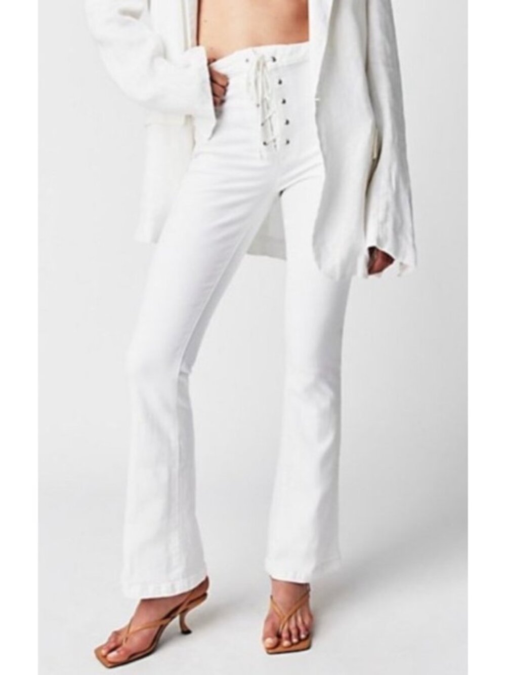 NEW Mother Lace Up High-Rise Weekender Flare Jeans White Stretchy Casual 28